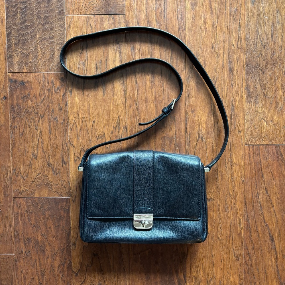 Kate Spade New York Milna Lovett Street Black Leather Crossbody Bag - Picture 14 of 14